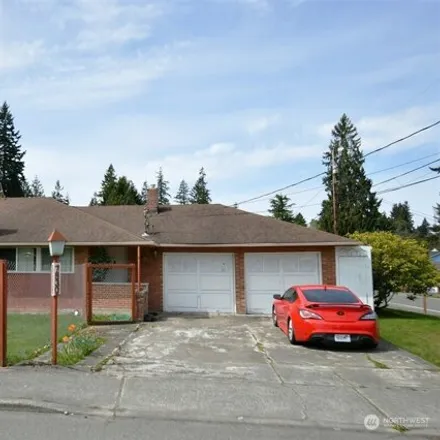 Buy this 2 bed house on 286 Barbara Lane in Everett, WA 98203