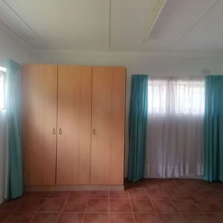 Rent this 1 bed apartment on Starling Avenue in Yellowwood Park, Durban