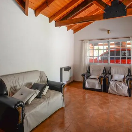 Rent this 2 bed house on Palmeras in Junín, 5881 Villa de Merlo