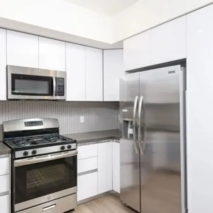 Rent this 3 bed apartment on 536 North Gramercy Place in Los Angeles, CA 90004