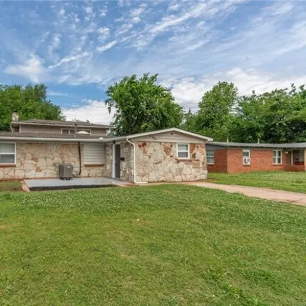 Buy this 3 bed house on 1973 Lariet Lane in Del City, OK 73115