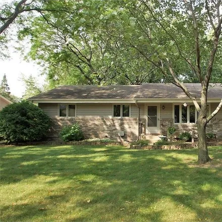 Buy this 3 bed house on 575 South Ottawa Avenue in Saint Paul, MN 55107