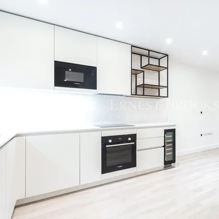 Rent this 2 bed apartment on Beresford Avenue in London, HA0 1PX