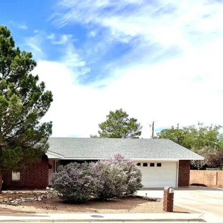 Buy this 3 bed house on 600 Sunbeam Avenue in Alamogordo, NM 88310