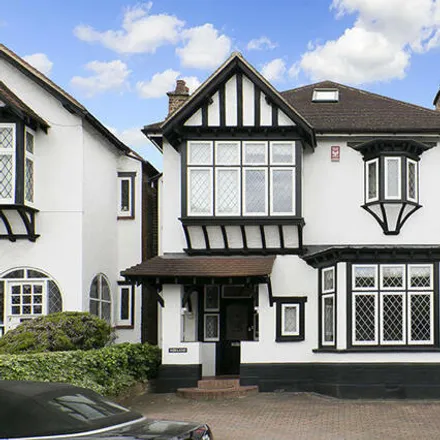 Rent this 5 bed house on The Ark in Mount Ararat Road, London