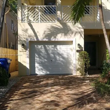 Image 8 - 3142 Indiana Street, South Bay Estates, Miami, FL 33133, USA - Apartment for rent
