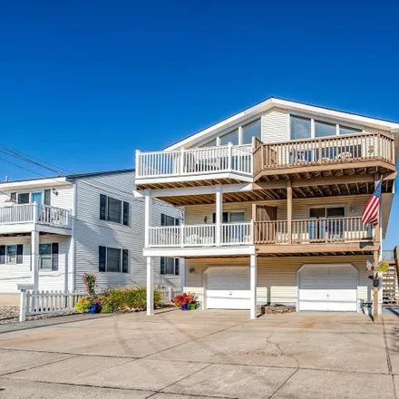 Buy this 4 bed condo on 98 82nd Street in Sea Isle City, Cape May County