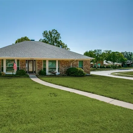 Buy this 3 bed house on 2902 Anatole Court in Centerville, Garland