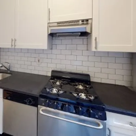 Rent this 1 bed apartment on #5b,232 East 75th Street in Upper East Side, New York