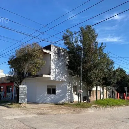 Buy this studio house on Avenida Benito Villanueva in Partido de Escobar, Ingeniero Maschwitz