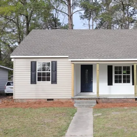 Buy this 2 bed house on 398 Dixie Avenue in Hattiesburg, MS 39401
