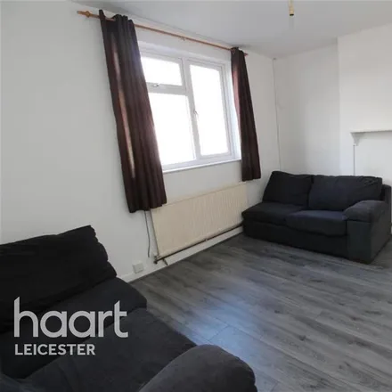 Rent this studio apartment on Colourbank Carpets in Cavendish Road, Leicester