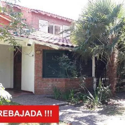 Image 2 - Somellera 1048, Adrogué, Argentina - House for sale