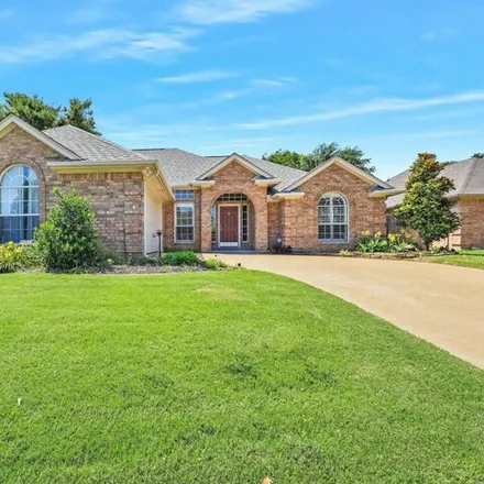 Buy this 3 bed house on 7866 Old Hickory Drive in North Richland Hills, TX 76182