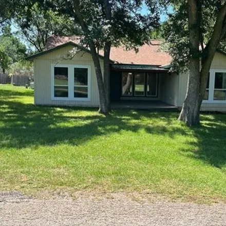 Rent this 3 bed house on 56 Wildwood Circle in Woodcreek, Hays County