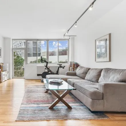 Buy this 2 bed condo on 549 Atlantic Avenue in New York, NY 11217