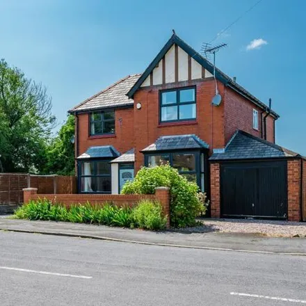 Buy this 4 bed house on Moss Road in Far Moor, WN5 7BT