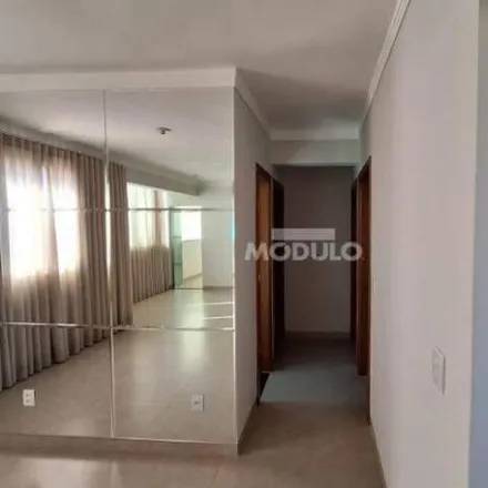 Buy this 4 bed apartment on Rua Nordau Gonçalves de Melo in Segismundo Pereira, Uberlândia - MG