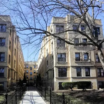 Rent this studio house on 4600-4608 North Beacon Street in Chicago, IL 60640