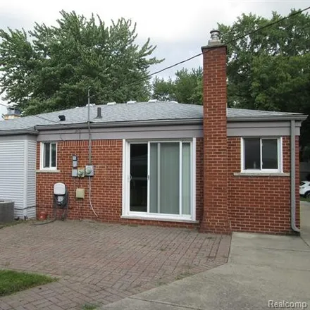 Image 3 - 28757 Alden Street, Madison Heights, MI 48071, USA - House for sale