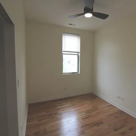 Image 7 - 2052 West Division Street, Chicago, IL 60622, USA - House for rent