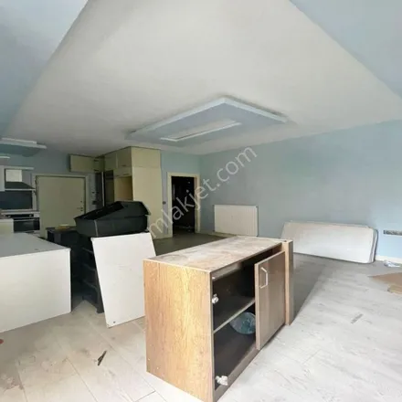 Rent this 1 bed apartment on Esenyurt Altınyıldız İ.Ö.O in 1984. Sokak, 34515 Esenyurt