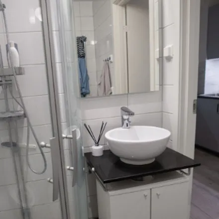Rent this 2 bed apartment on Drottningholmsvägen 78 in 112 43 Stockholm, Sweden