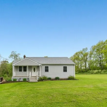 Buy this 3 bed house on 125 Geer Road in Lebanon, Southeastern Connecticut Planning Region