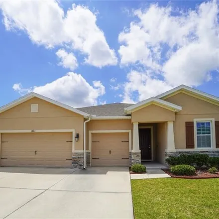 Buy this 4 bed house on 1407 Diamond Loop Drive in Osceola County, FL 34744