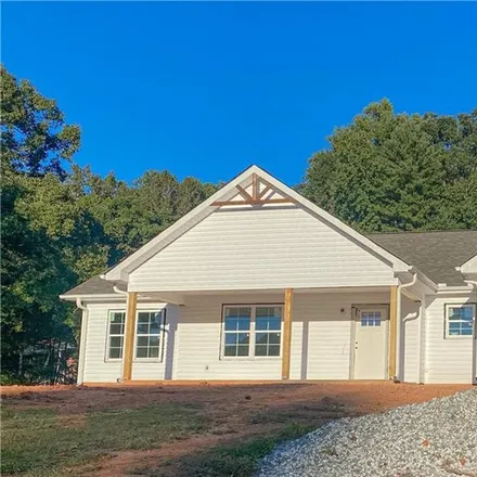 Buy this 3 bed house on 103 Tulip Drive in Walhalla, SC 29691