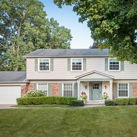 Buy this 4 bed house on 2233 Lost Tree Way in Bloomfield Township, MI 48304