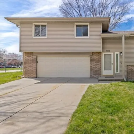 Buy this 3 bed house on 8698 Brentwood Drive in La Vista, NE 68128