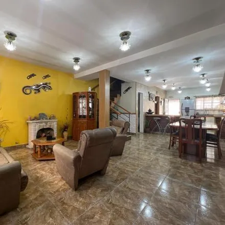 Image 1 - 849 - Aurelio Montanelli 1604, Partido de Tres de Febrero, B1687 ABL Martín Coronado, Argentina - House for sale