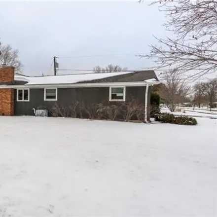Image 4 - 3214 May Street, Eau Claire, WI 54701, USA - House for sale