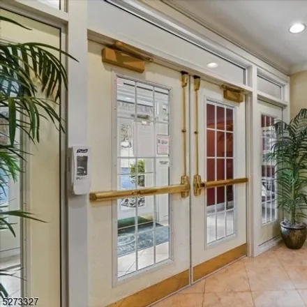 Image 3 - 6278 Brookhaven Court, Riverdale, Morris County, NJ 07457, USA - Condo for sale