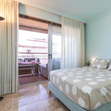 Rent this 1 bed apartment on 17230 Palamós