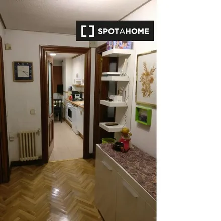 Image 3 - Madrid, Calle de Antoniorrobles, 4, 28034 Madrid - Room for rent