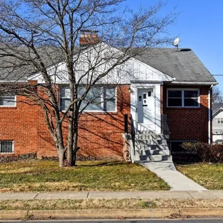 Rent this 4 bed house on 5601 26th Street North in Arlington, VA 22207