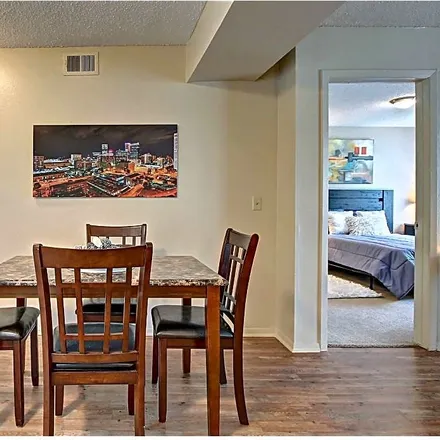Image 2 - 4319 South Saint Louis Avenue, Tulsa, OK 74105, USA - Apartment for rent