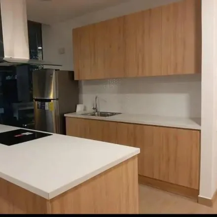 Rent this 1 bed apartment on Peluqueria Andres in Avenida Río Amazonas, 170524