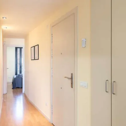 Image 7 - Carrer de Vallirana, 42, 08006 Barcelona, Spain - Apartment for rent
