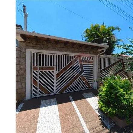 Buy this 5 bed house on Rua Bauru in Centro, Araras - SP