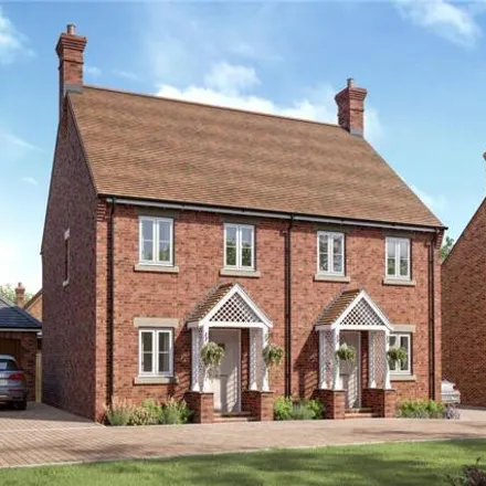 Buy this 2 bed duplex on unnamed road in North Baddesley, SO52 9AX