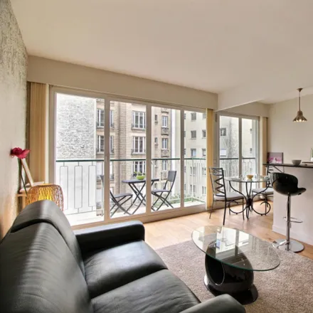 Image 4 - 33 Rue Rennequin, 75017 Paris, France - Apartment for rent