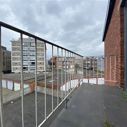 Rent this 2 bed apartment on Gijsbrecht van Deurnelaan 49 in 51, 2100 Antwerp