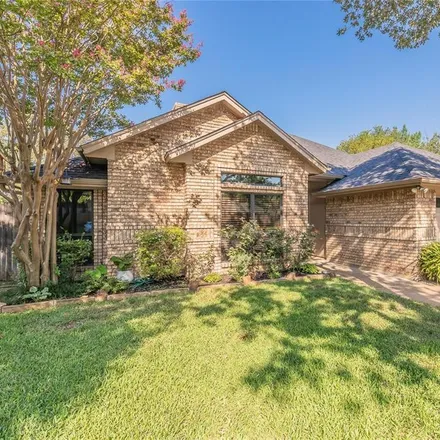 Image 3 - 7705 Rolling Ridge Court, North Richland Hills, TX 76182, USA - House for sale