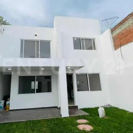 Buy this 4 bed house on Calle San Miguel in Porvenir, 62398
