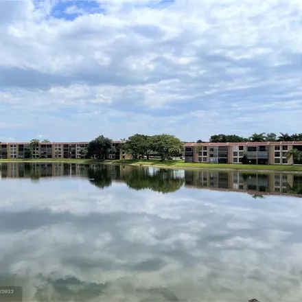 Buy this 2 bed condo on 6220 Coral Lake Drive in Margate, FL 33063