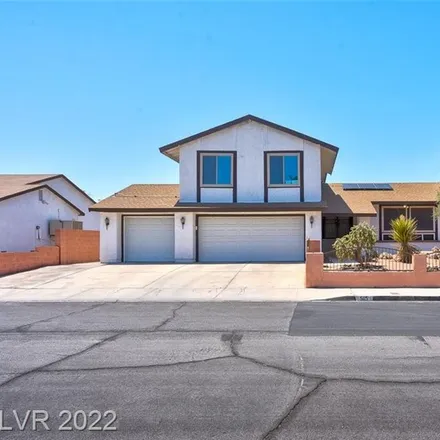 Buy this 4 bed house on 5101 Avenida del Luna in Paradise, NV 89119