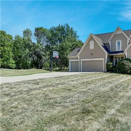 Buy this 4 bed house on 12705 Grant Street in Overland Park, KS 66213